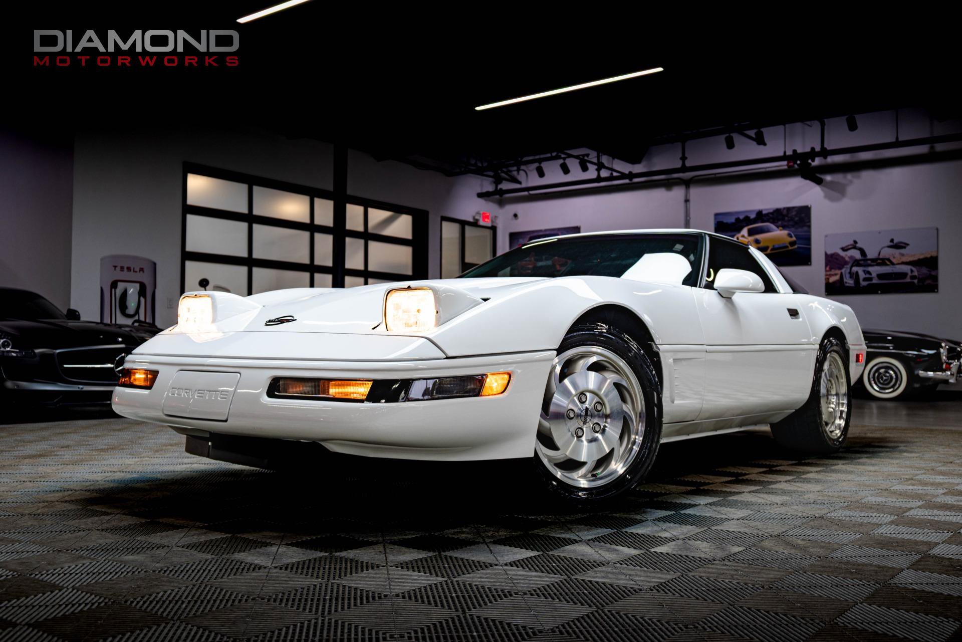 Used 1995 Chevrolet Corvette Coupe image 1