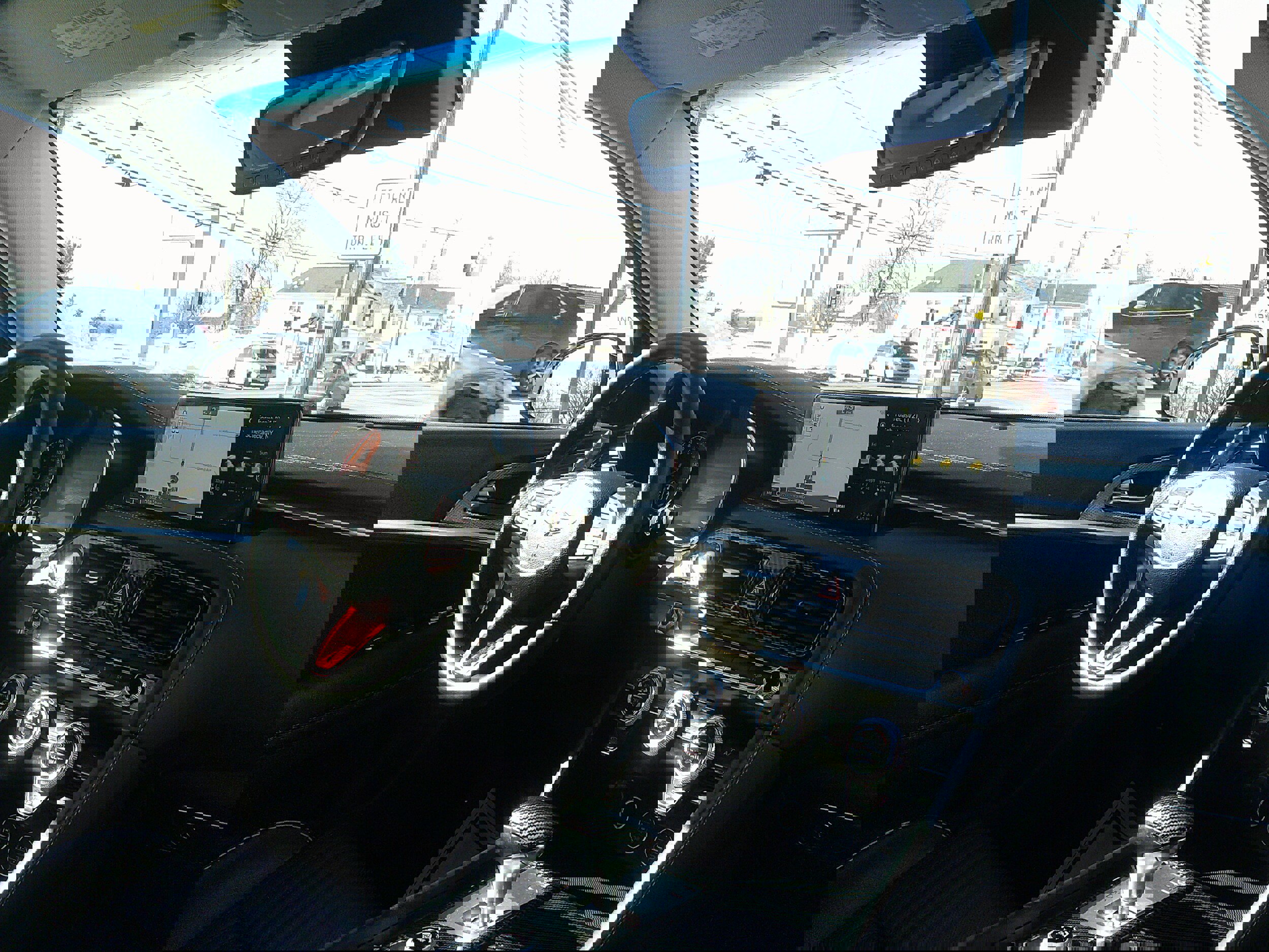 Used 2022 Genesis G70 3.3T image 25