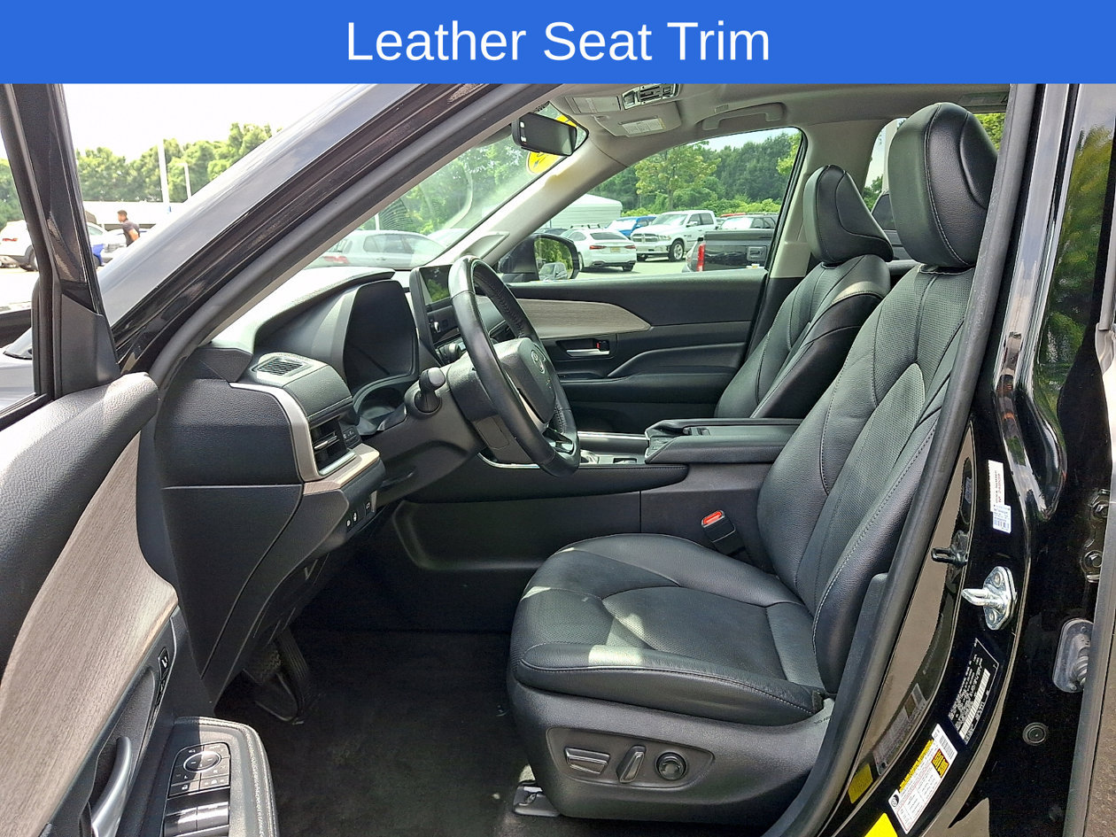 Used 2024 Toyota Grand Highlander FWD image 13