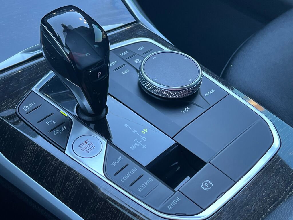 Used 2020 BMW 330i Sedan w/ Premium Package image 35