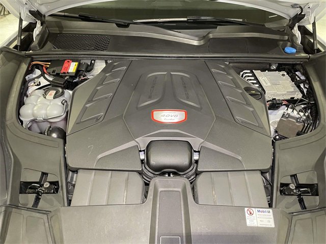 Used 2021 Porsche Cayenne Turbo image 22