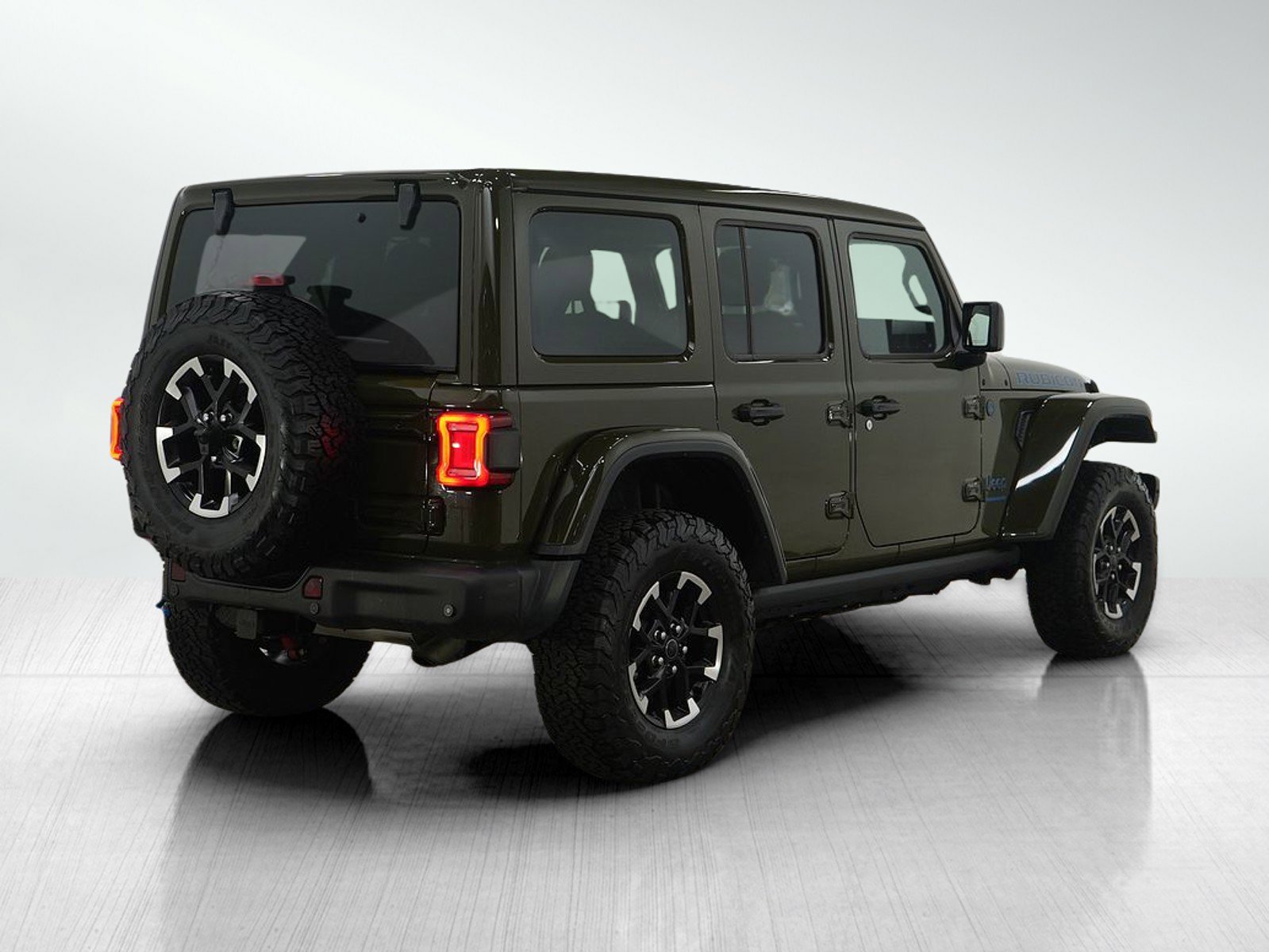Used 2024 Jeep Wrangler Unlimited Rubicon 4xe image 6