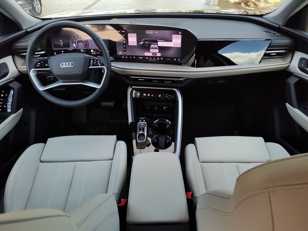 New 2026 Audi Q5 Premium Plus AWD/4WD image 10