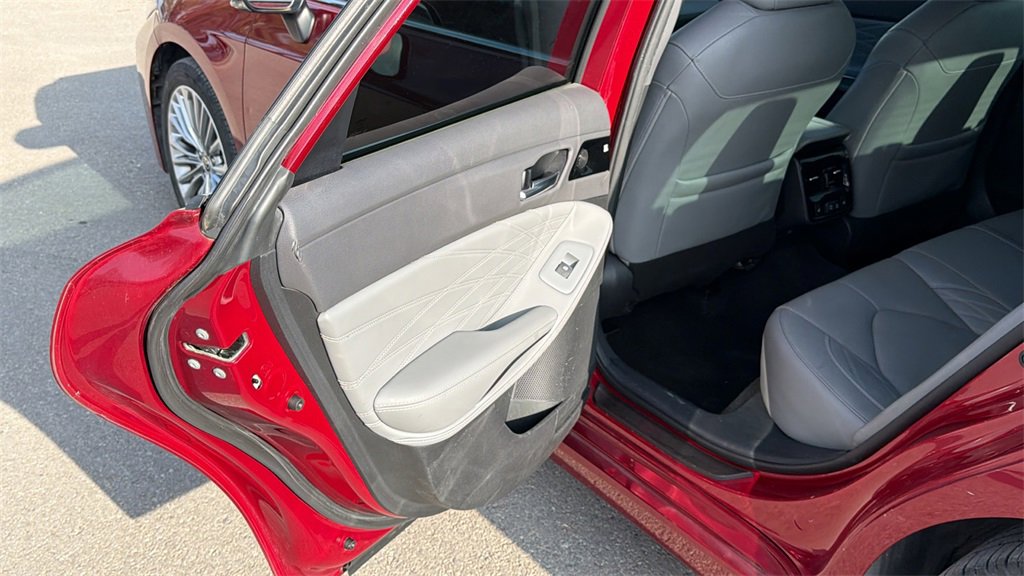 Certified 2021 Toyota Avalon Limited w/ Advanced Safety Package image 22