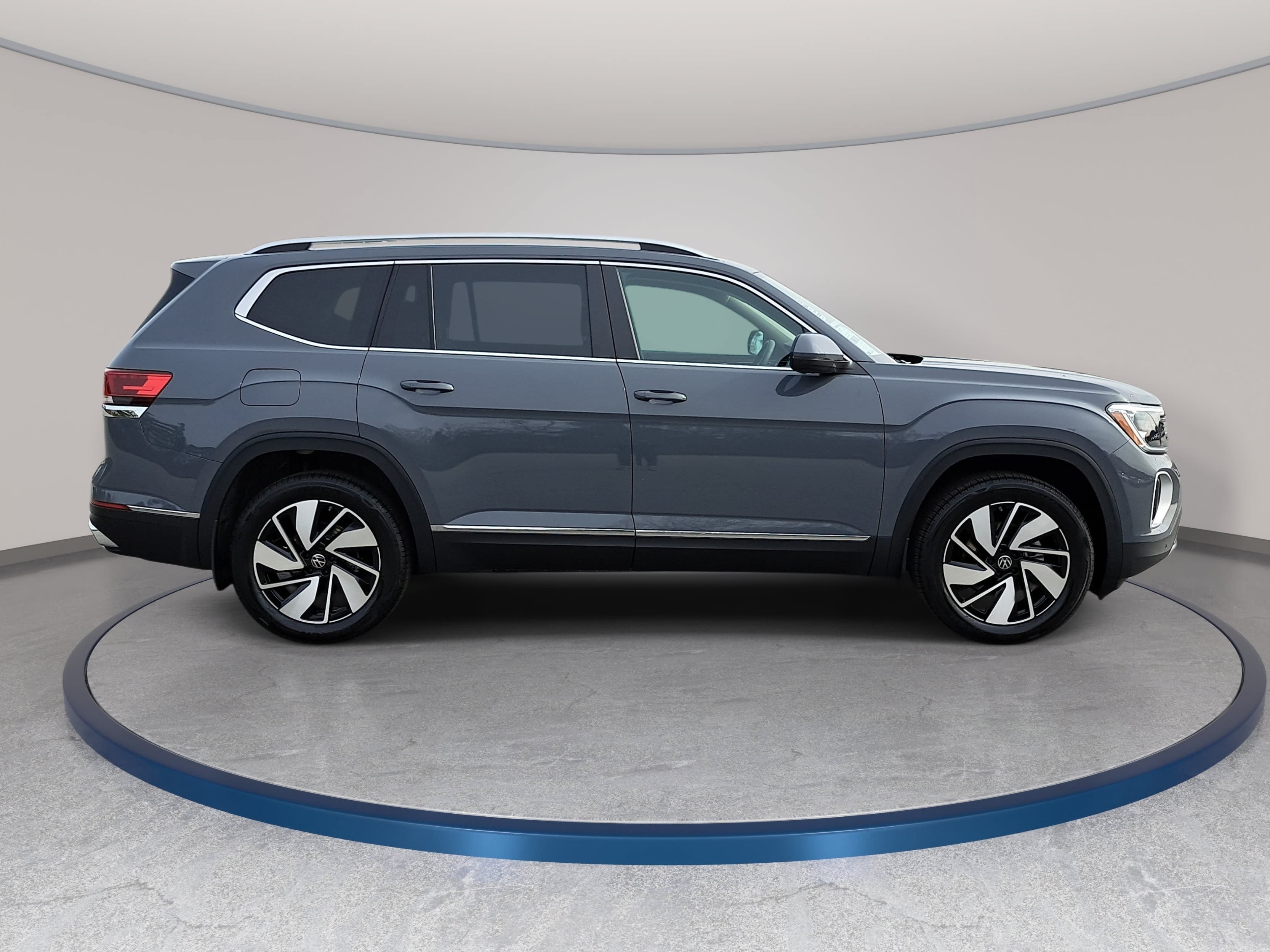 New 2026 Volkswagen Atlas SEL AWD/4WD image 4