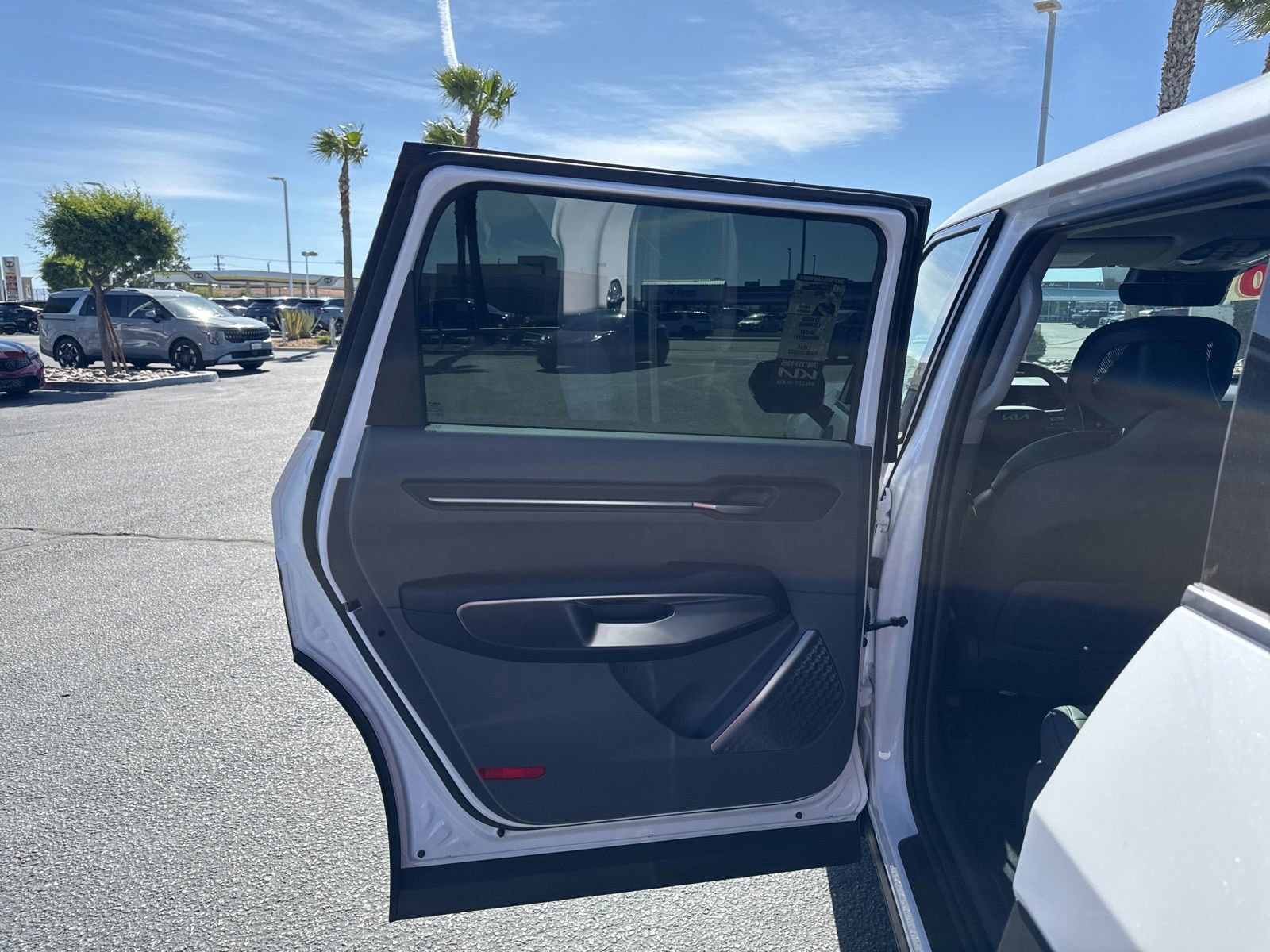 Used 2026 Kia EV9 Light image 18