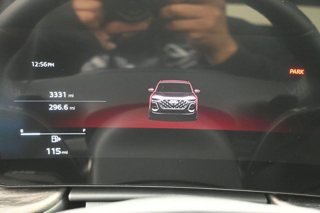 Used 2025 Audi Q5 Premium Plus w/ Premium Plus AWD/4WD image 14