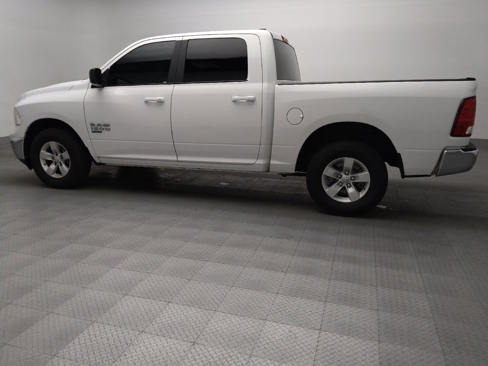 Used 2021 RAM 1500 Classic SLT image 3