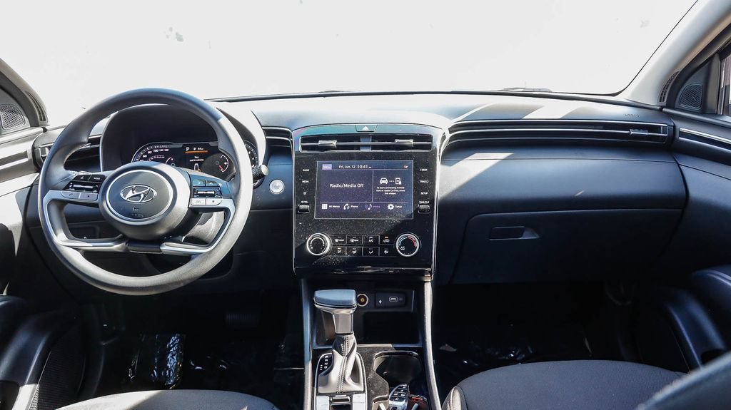 Used 2023 Hyundai Tucson SEL FWD image 15
