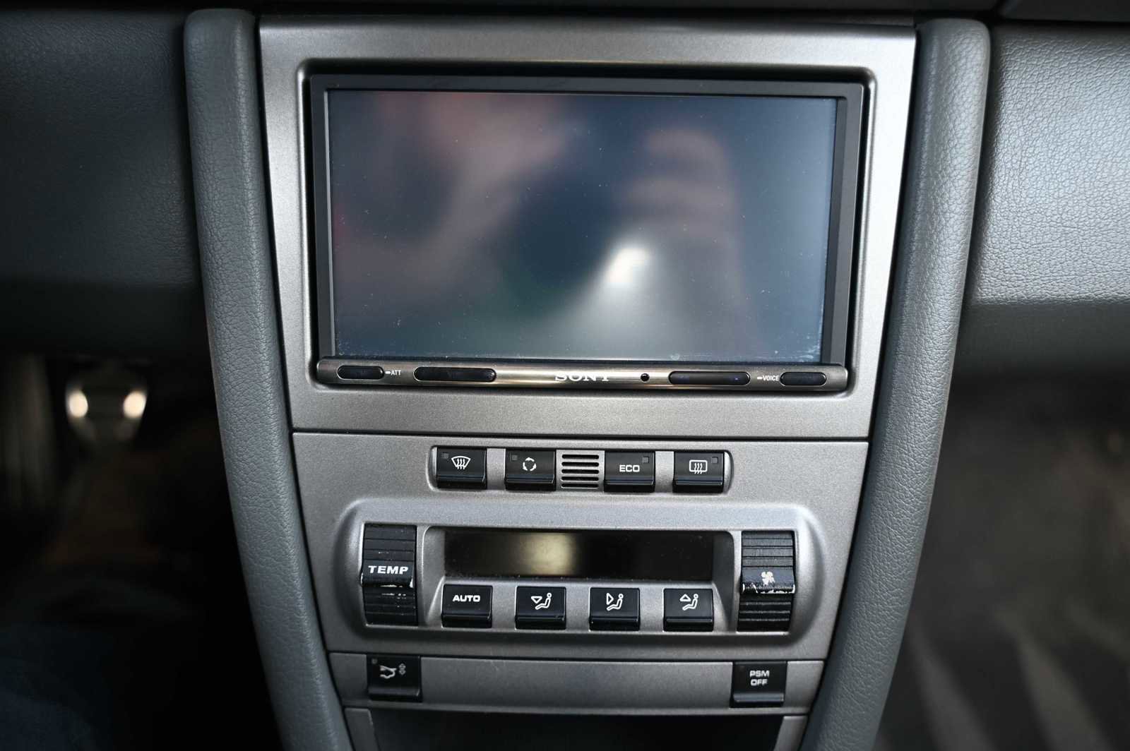 Used 2006 Porsche 911 Carrera 4 image 23