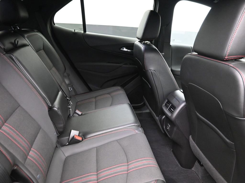 Used 2024 Chevrolet Equinox RS AWD/4WD image 8