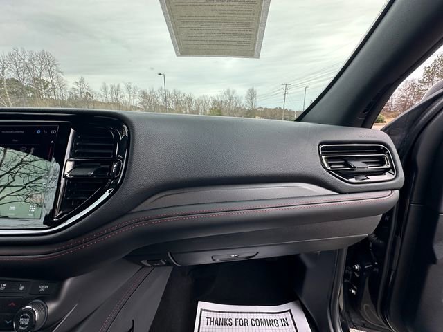 Used 2024 Dodge Durango GT image 16