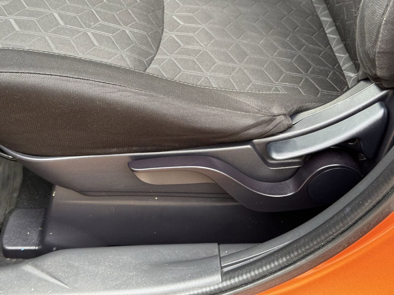 Used 2020 Mitsubishi Outlander Sport ES FWD image 25