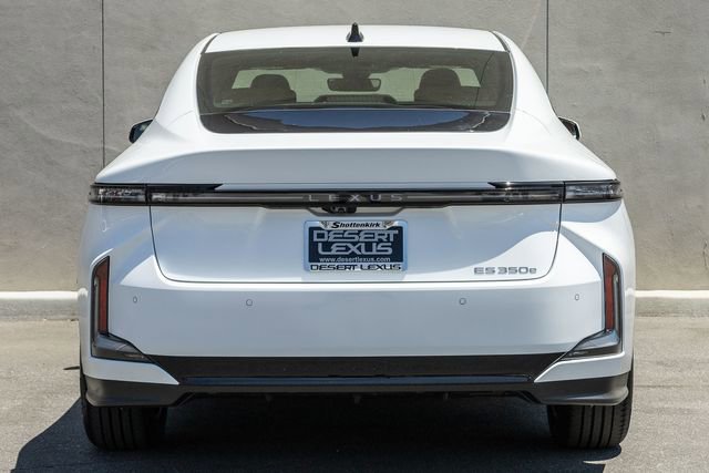 New 2026 Lexus ES 350e FWD image 4