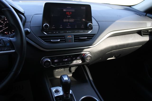 Used 2019 Nissan Altima 2.5 SV AWD/4WD image 14