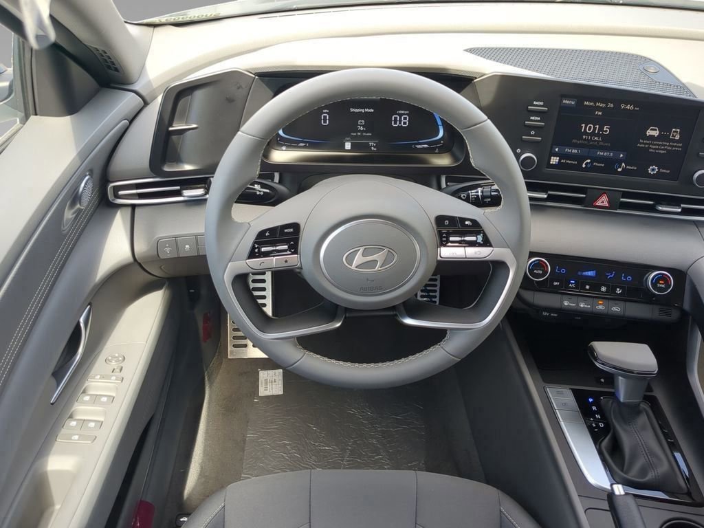 New 2025 Hyundai Elantra Sport image 13