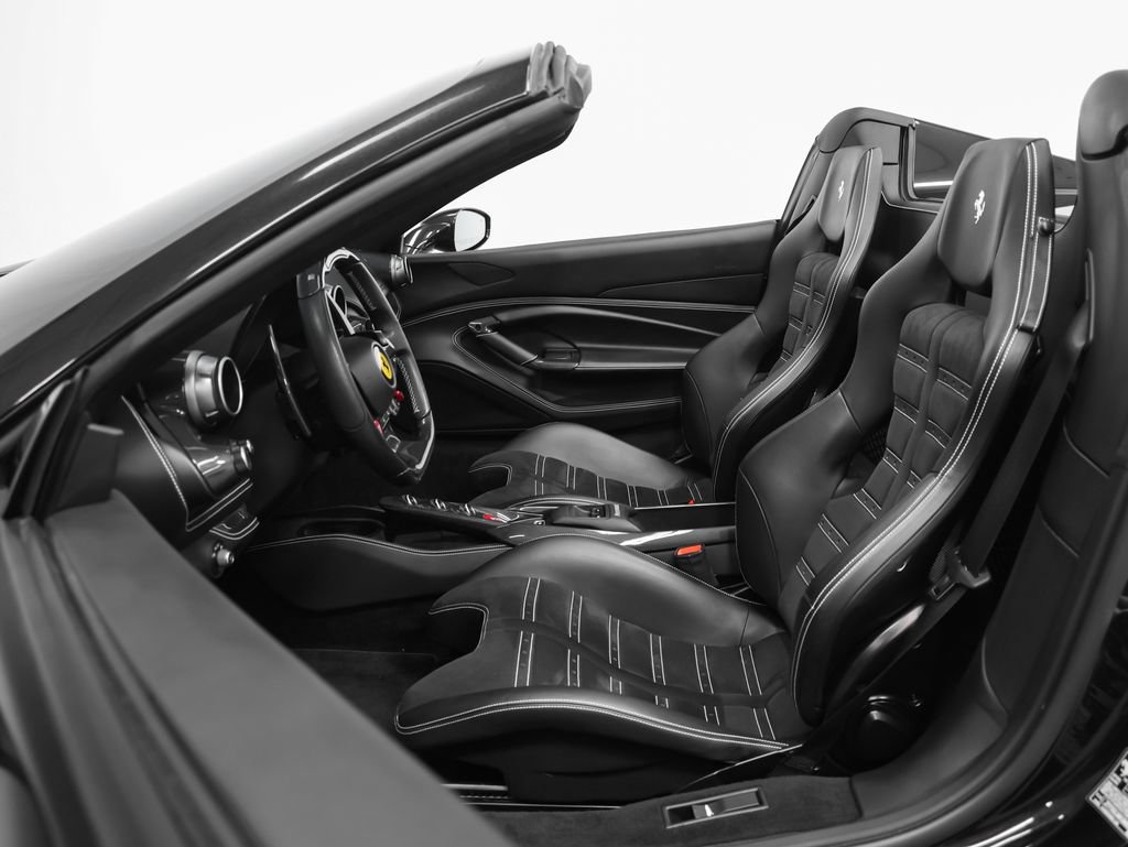 Certified 2021 Ferrari F8 Tributo RWD image 71