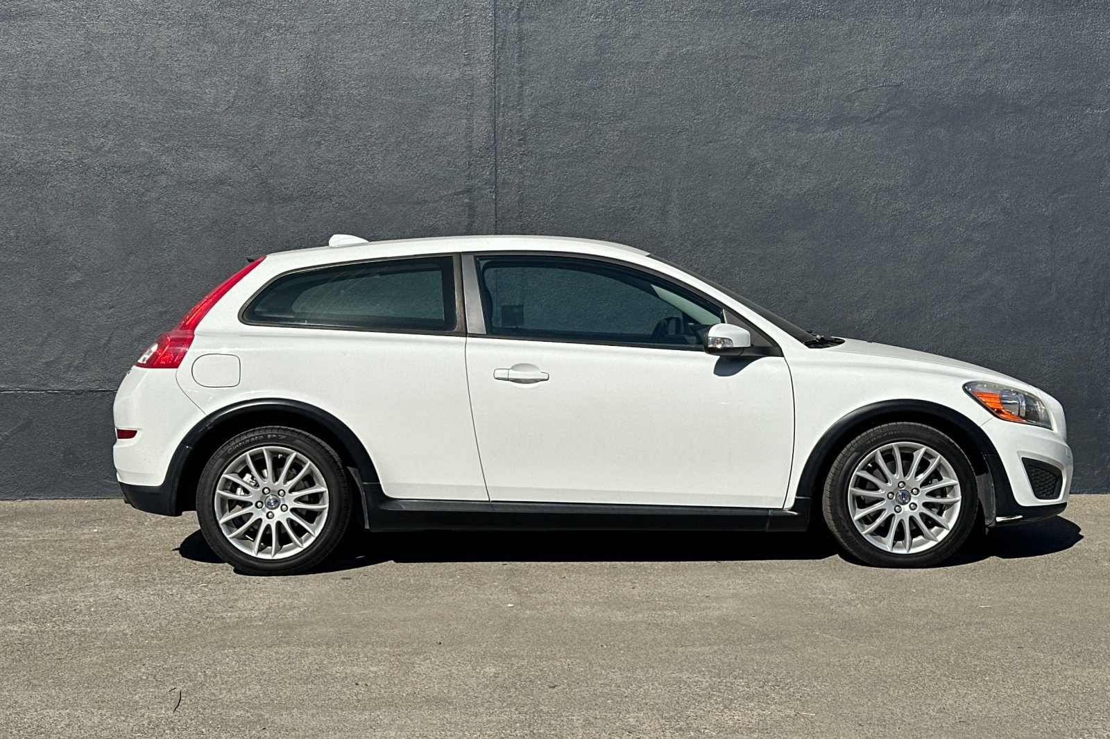 Used 2012 Volvo C30 T5 FWD image 8