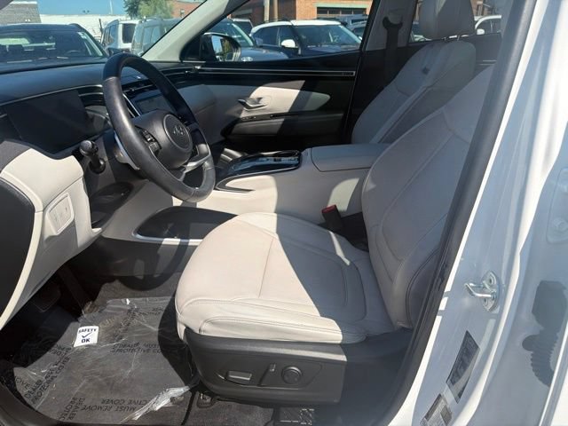 Certified 2024 Hyundai Tucson Limited AWD/4WD image 16
