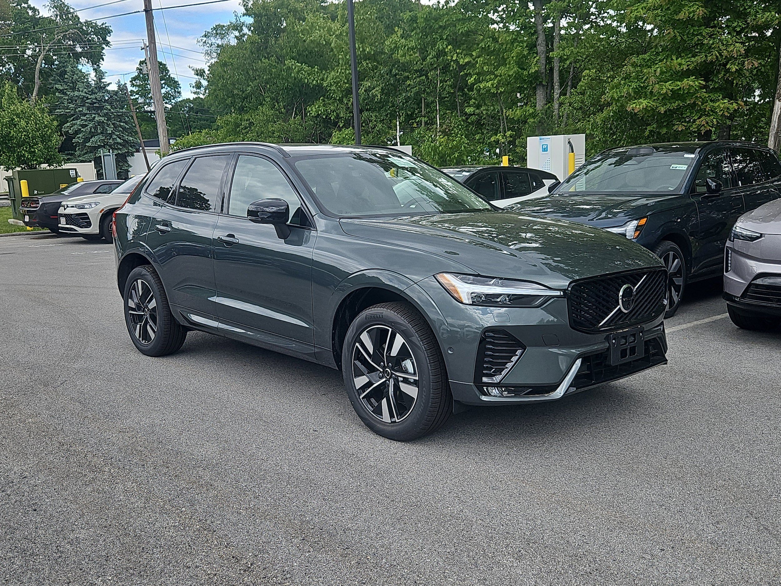 New 2026 Volvo XC60 B5 Plus w/ Protection Package Premier AWD/4WD image 1