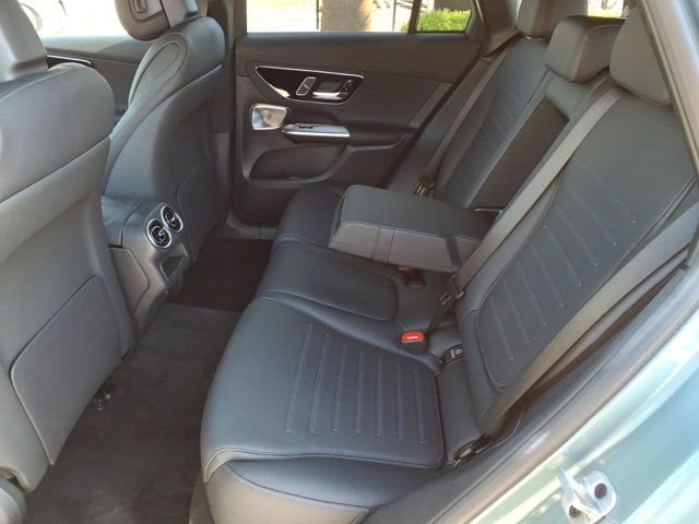 New 2026 Mercedes-Benz GLC 350e 4MATIC image 18
