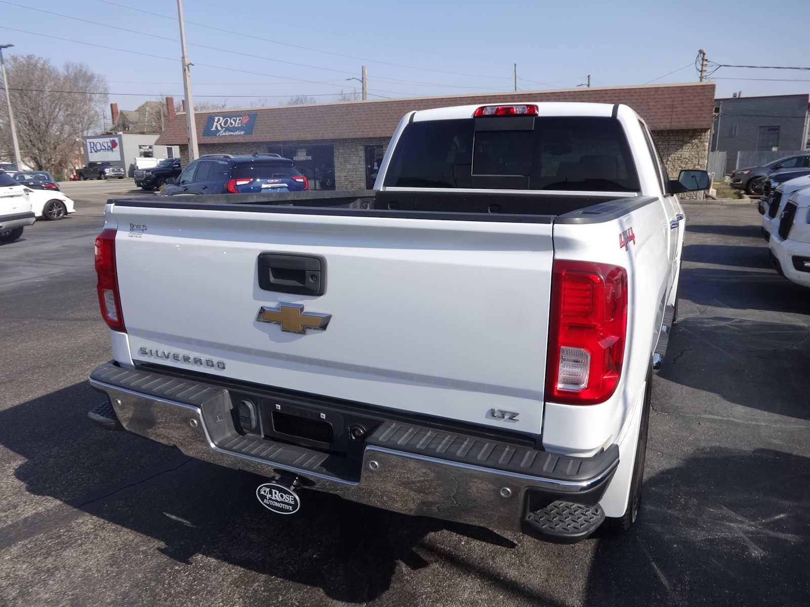 Used 2018 Chevrolet Silverado 1500 LTZ w/ Sport Package image 7