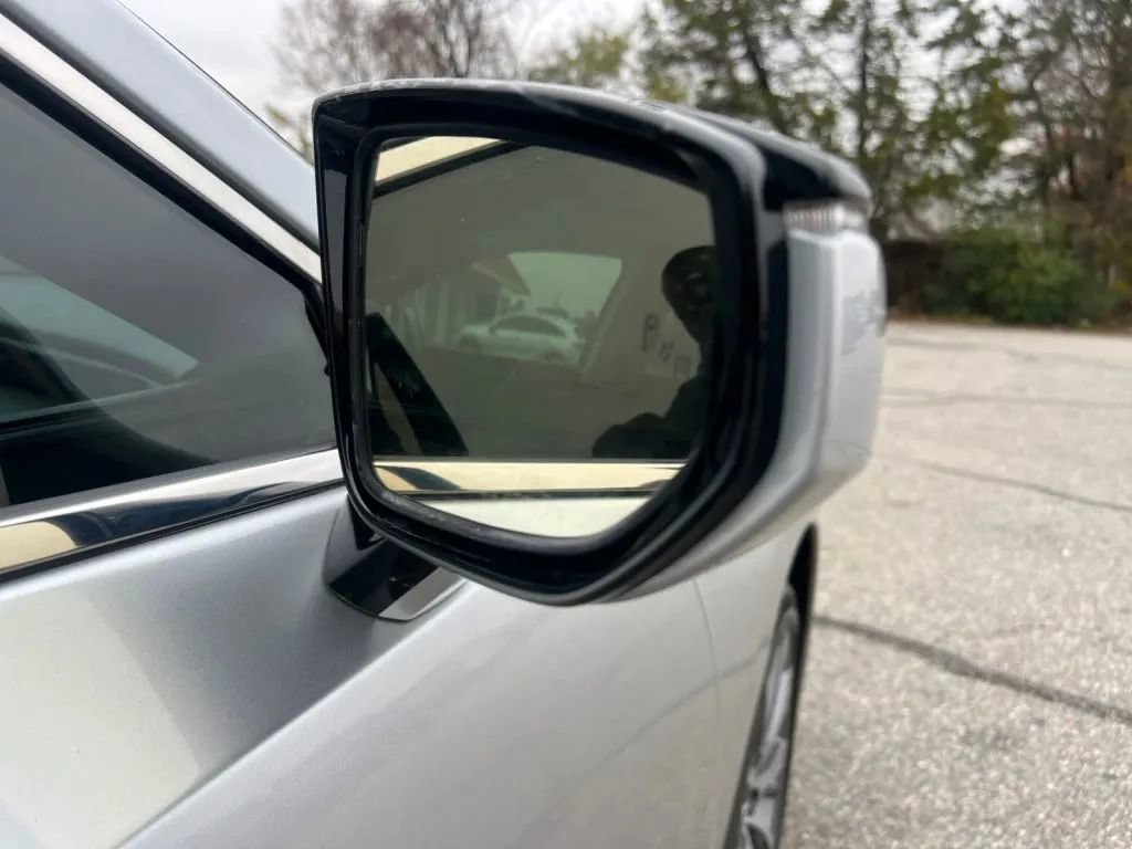 Used 2021 Lexus ES 350 w/ Premium Package FWD image 19