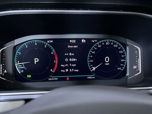 Used 2025 Volkswagen Taos SEL image 15