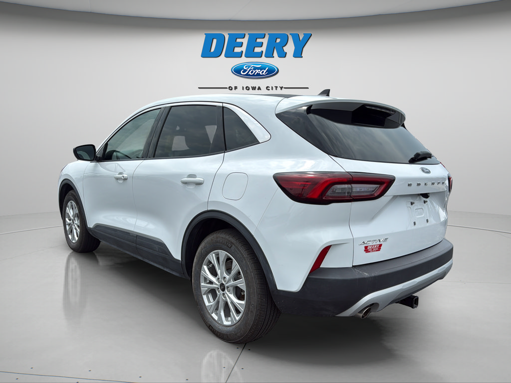 Certified 2023 Ford Escape Active w/ Cold Weather Package FWD image 8