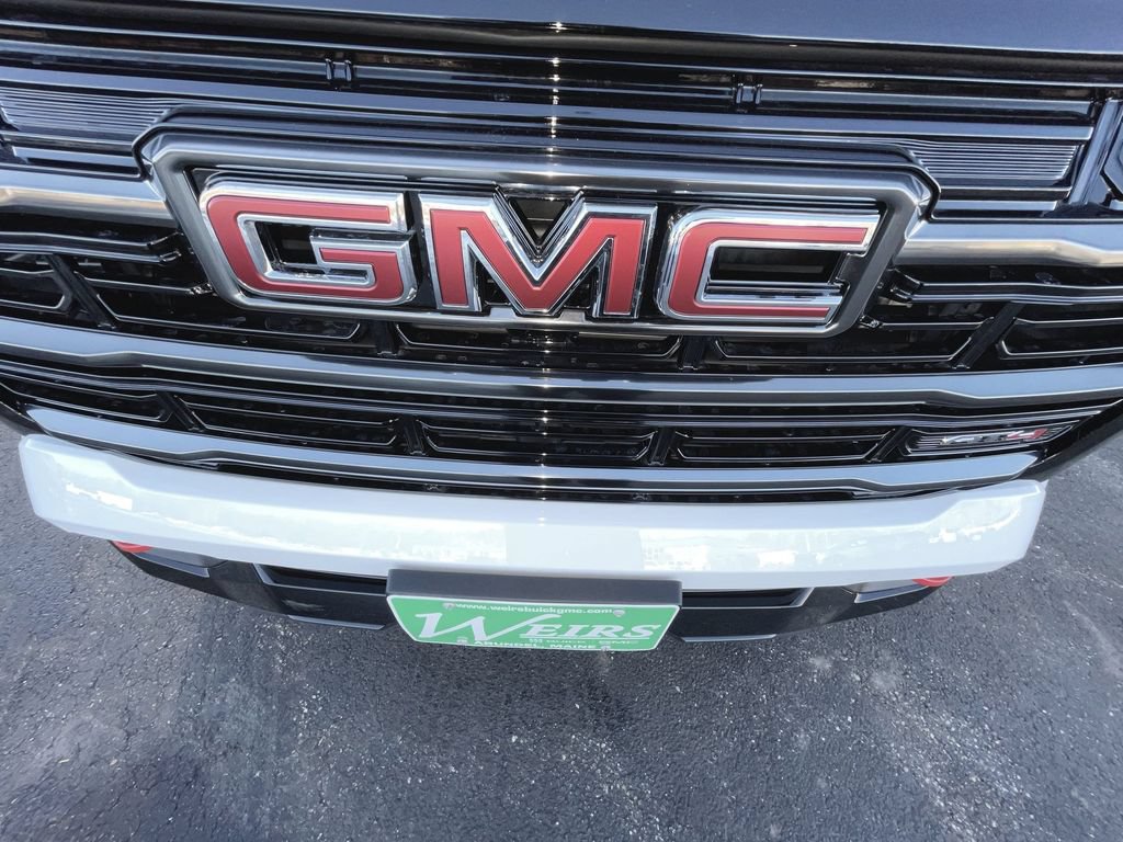 New 2026 GMC Terrain AT4 w/ LPO, Floor Liner Package AWD/4WD image 37
