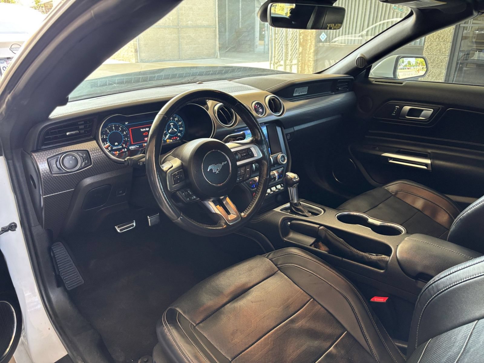 Used 2022 Ford Mustang GT Premium w/ GT Performance Package RWD image 34