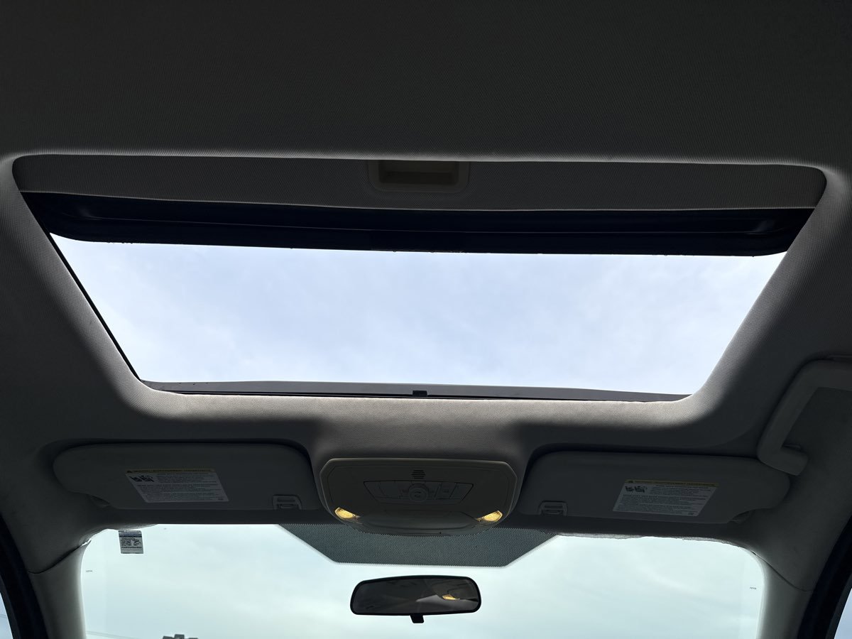 Used 2015 Ford Focus Titanium image 25