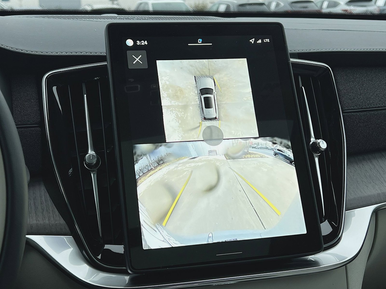 New 2026 Volvo XC90 B6 Ultra w/ Protection Package Premier image 19