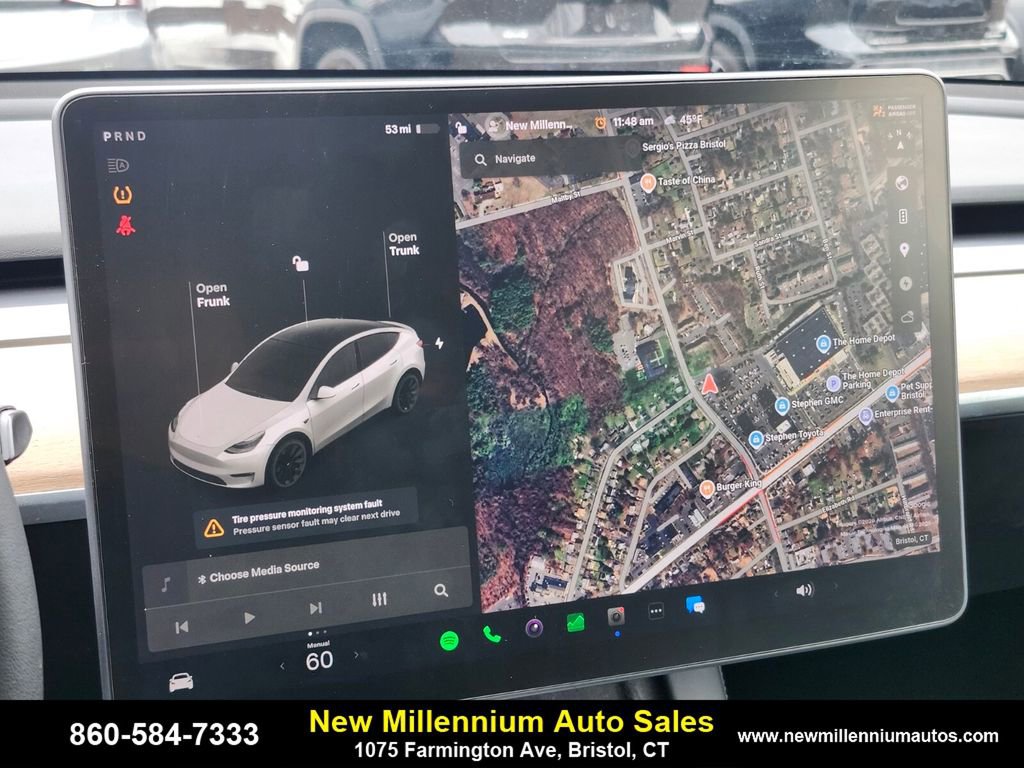 Used 2021 Tesla Model Y Long Range image 19