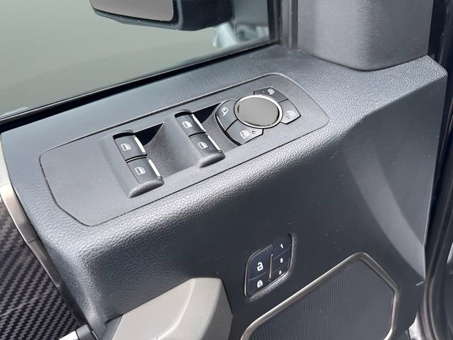 Used 2018 Ford F150 Raptor w/ Equipment Group 802A Luxury image 8