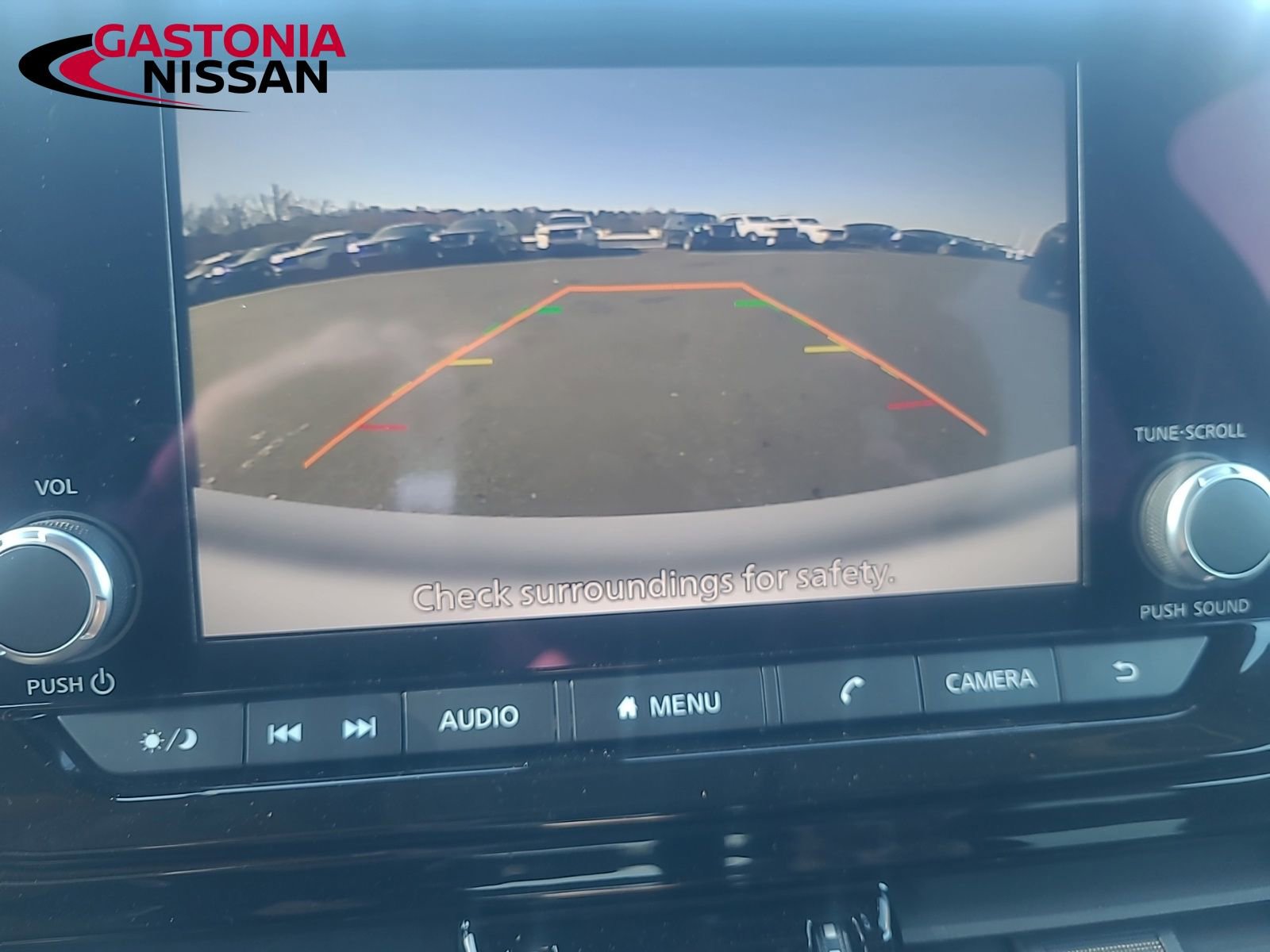 Used 2024 Nissan Pathfinder SV image 41