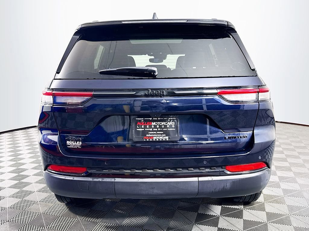 Used 2024 Jeep Grand Cherokee Limited w/ Black Appearance Package image 6