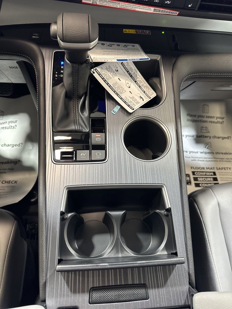 New 2026 Toyota Sienna XLE image 32