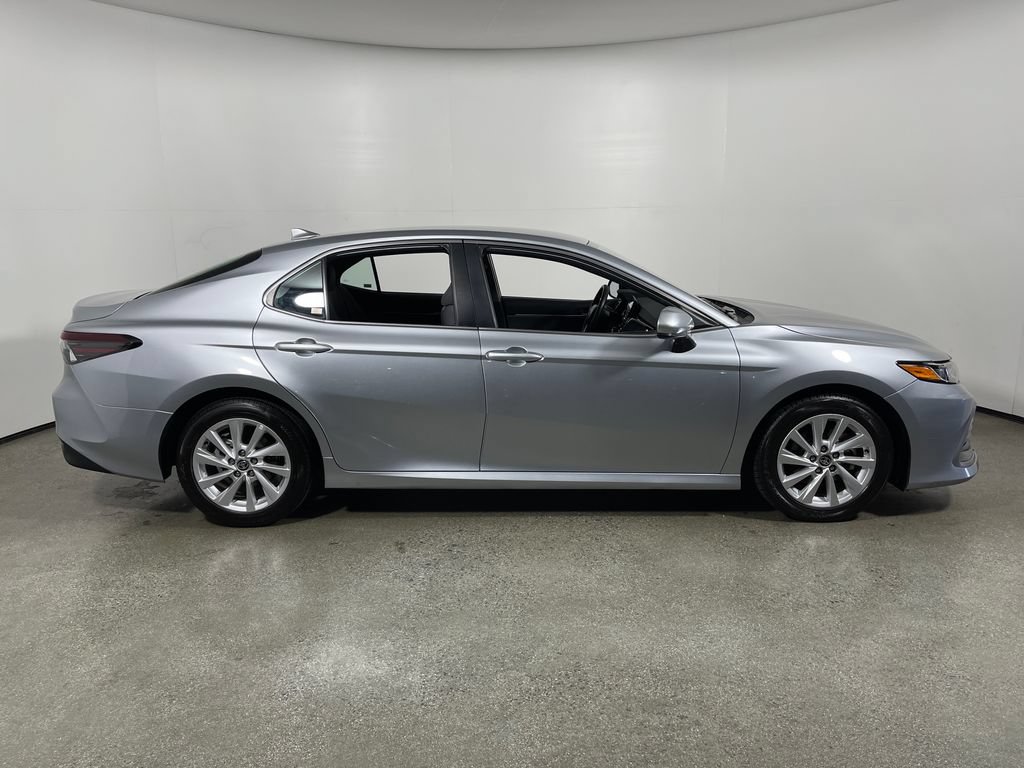 Used 2024 Toyota Camry LE FWD image 2