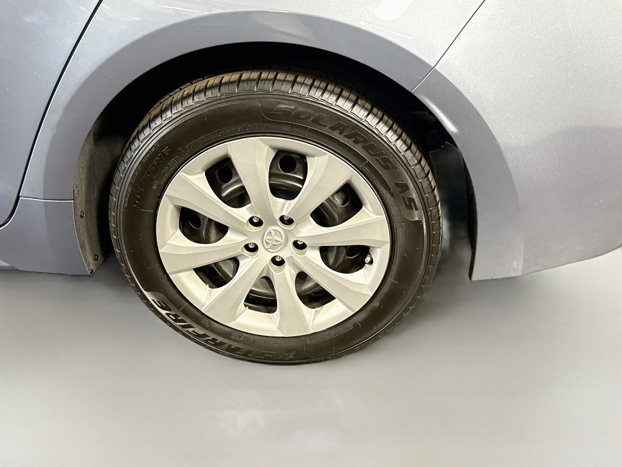 Used 2021 Toyota Corolla LE FWD image 36