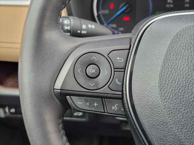 Used 2020 Toyota RAV4 Limited AWD/4WD image 14