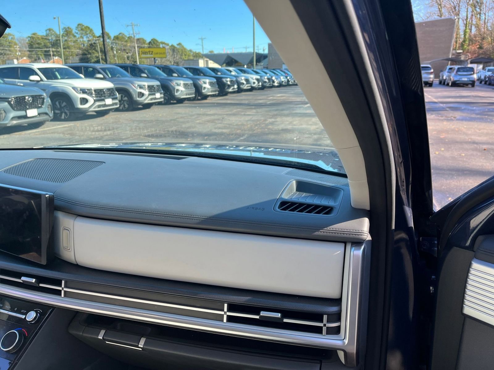 Used 2025 Hyundai Santa Fe SEL image 34