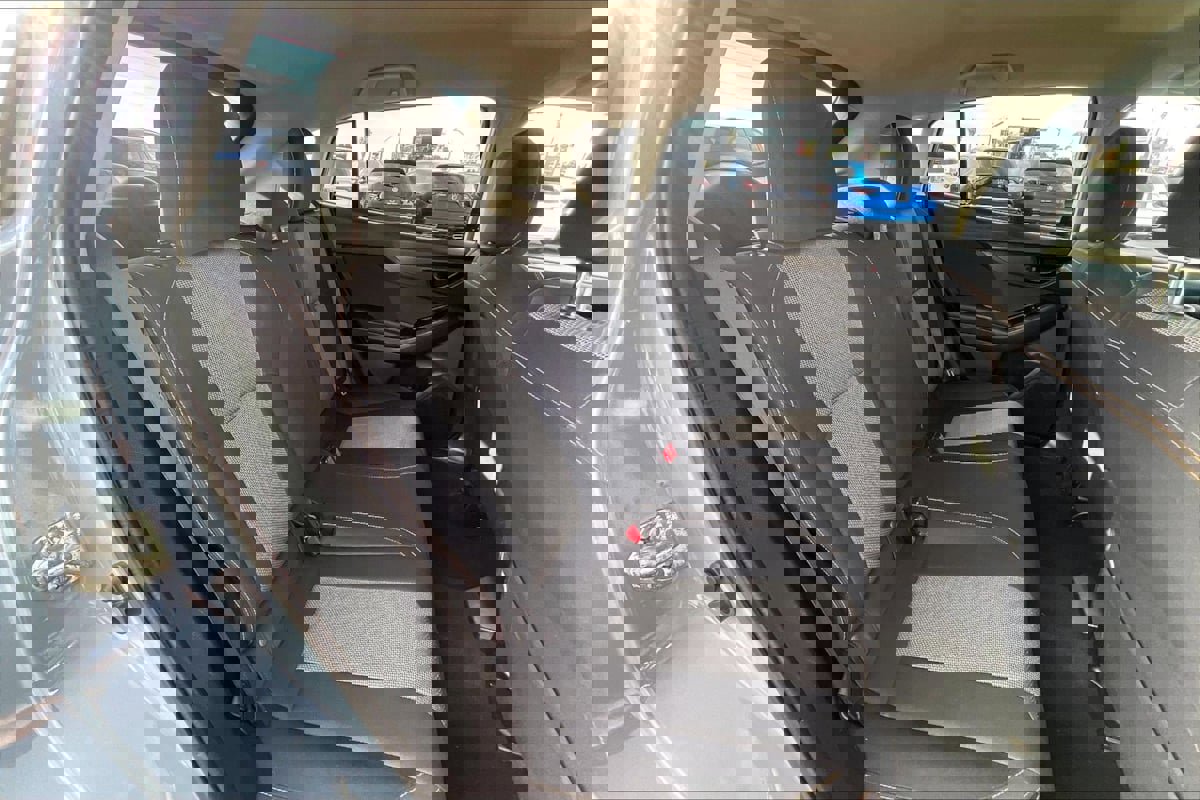 Used 2018 Subaru Crosstrek 2.0i Premium w/ Eyesight System image 24