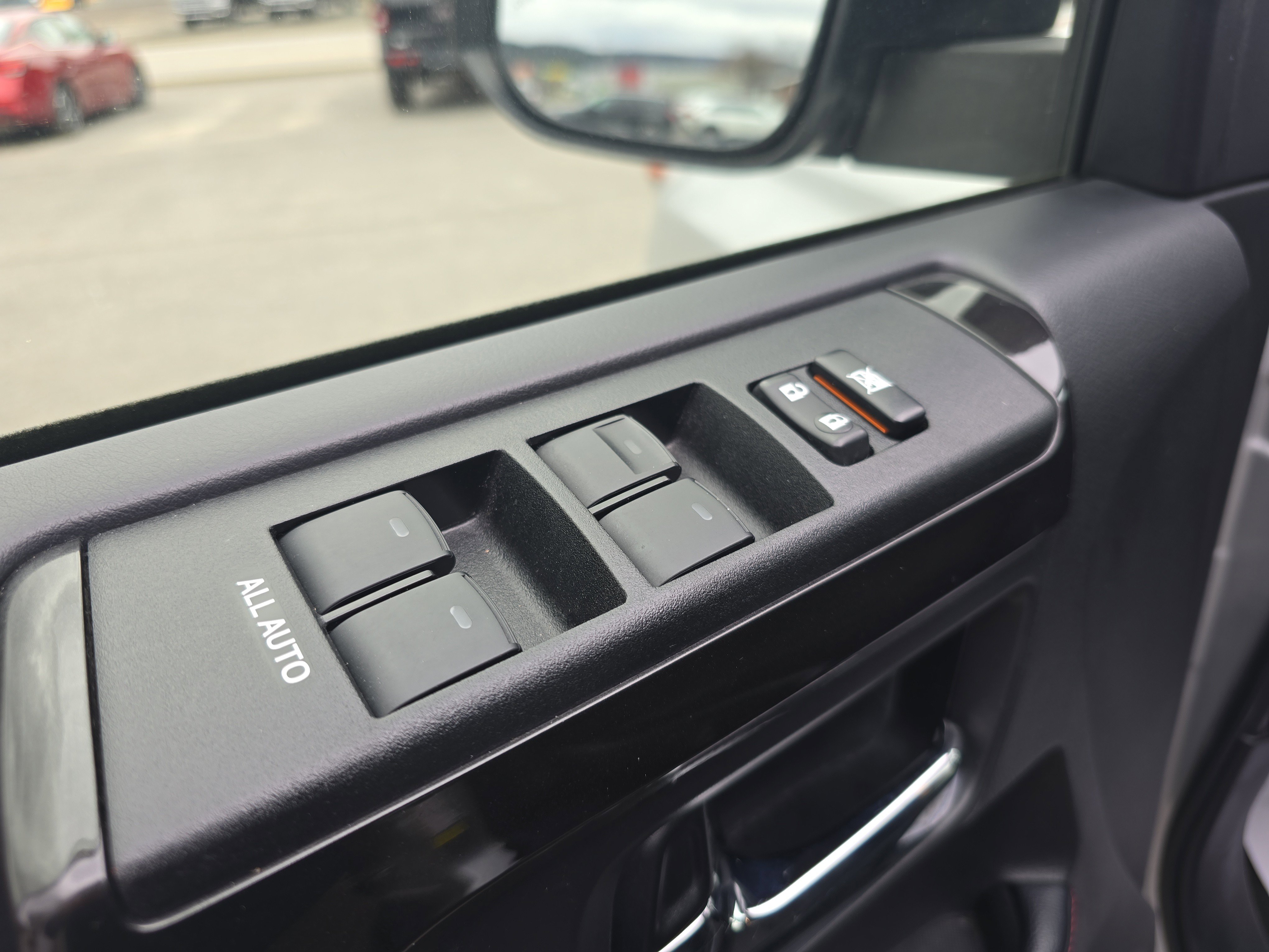 Used 2024 Toyota 4Runner TRD Off-Road image 18