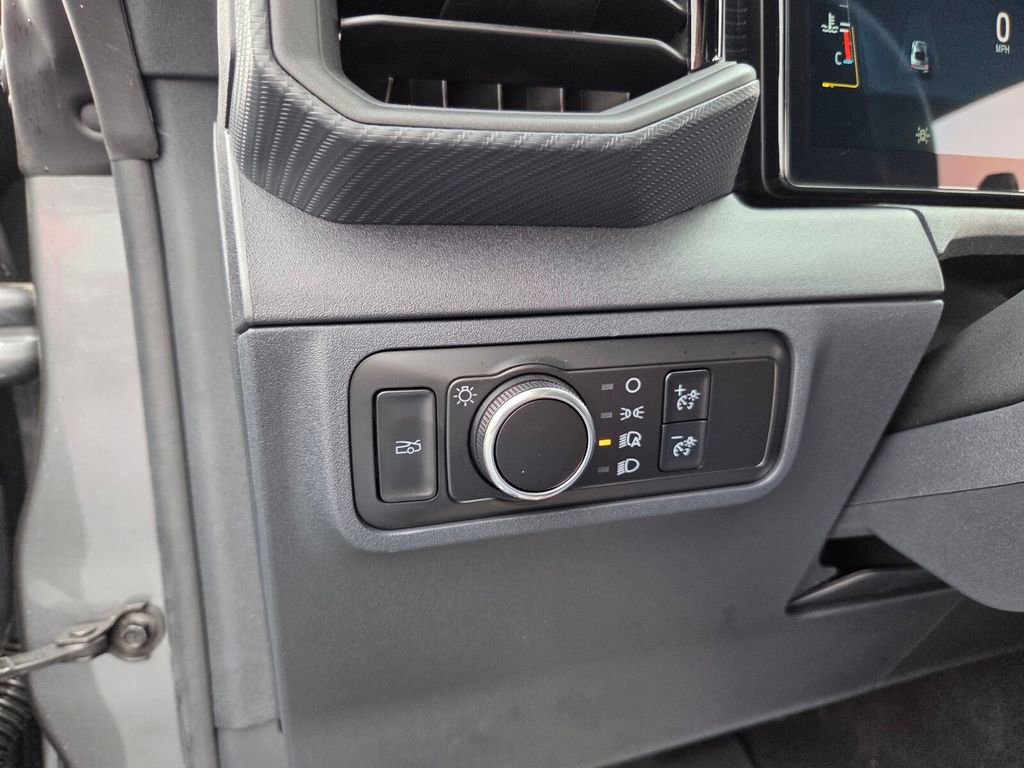 Used 2025 Ford Mustang Coupe image 24