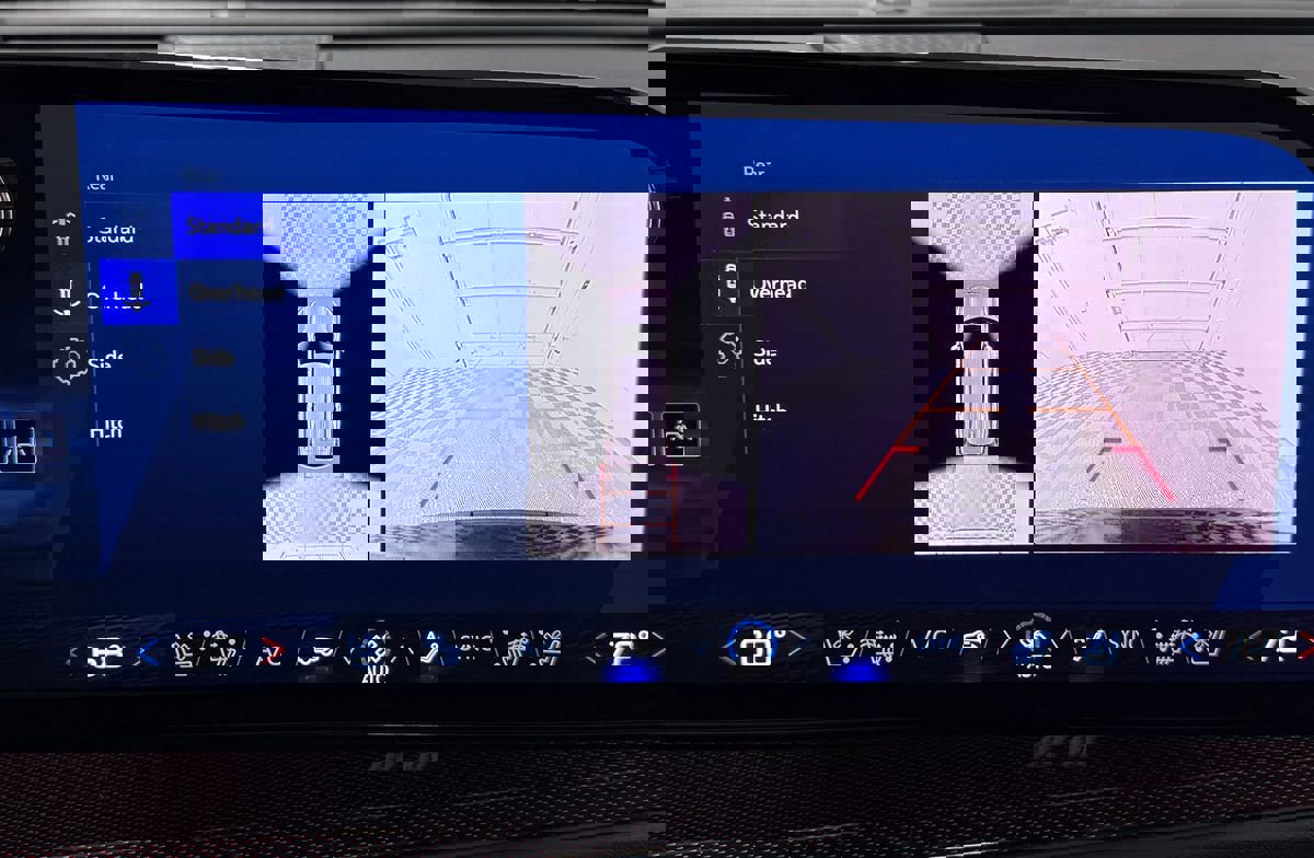 Used 2024 Chevrolet Traverse RS w/ LPO, Floor Liner Package image 37