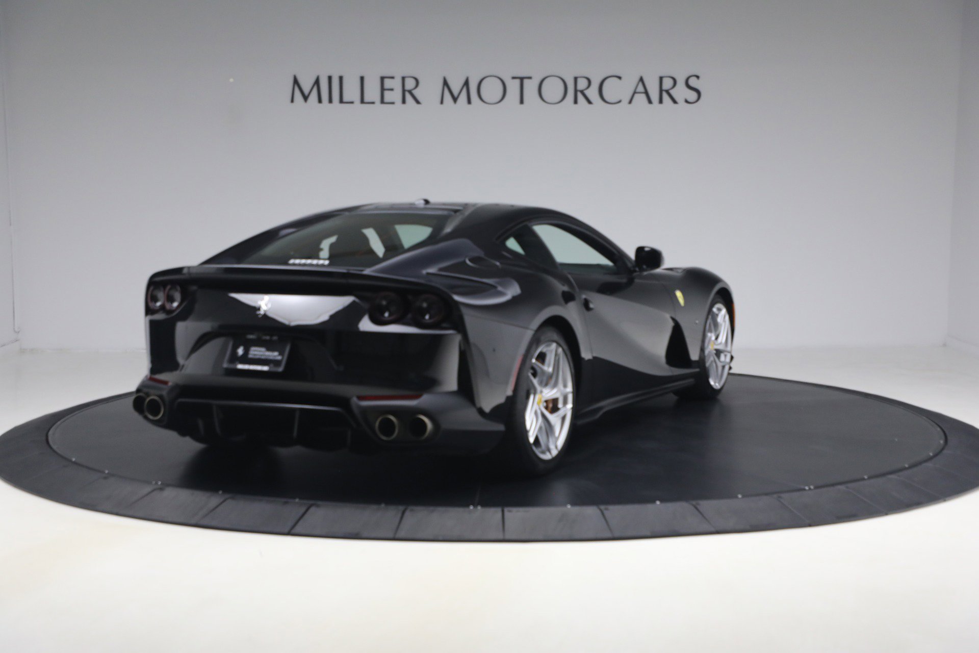 Certified 2019 Ferrari 812 Superfast RWD image 7