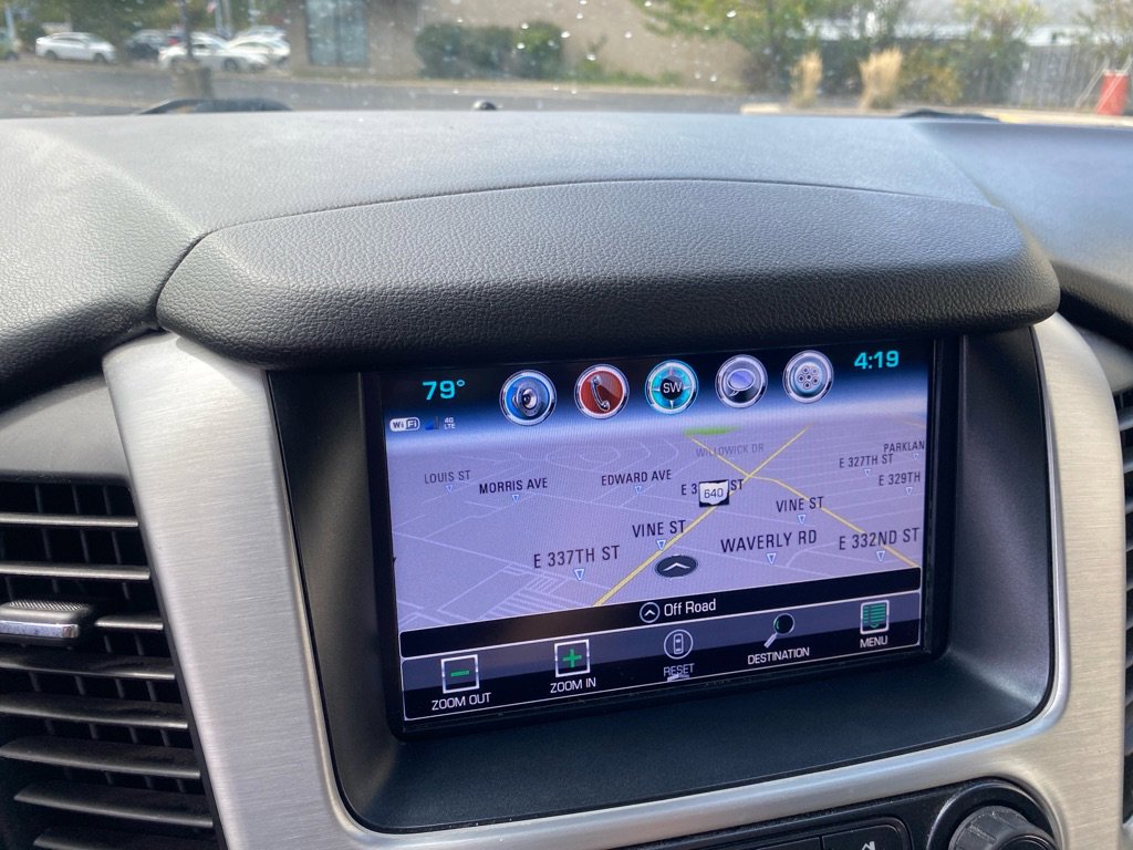 Used 2018 GMC Yukon XL SLT w/ Open Road Package image 15