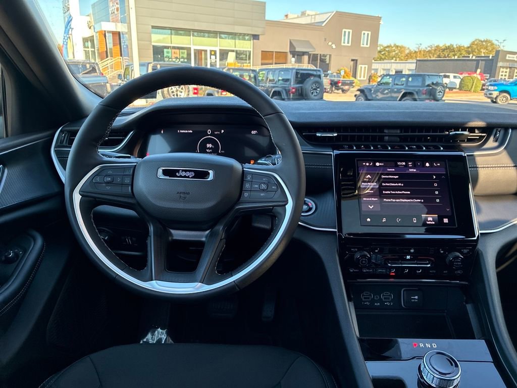 New 2025 Jeep Grand Cherokee image 13