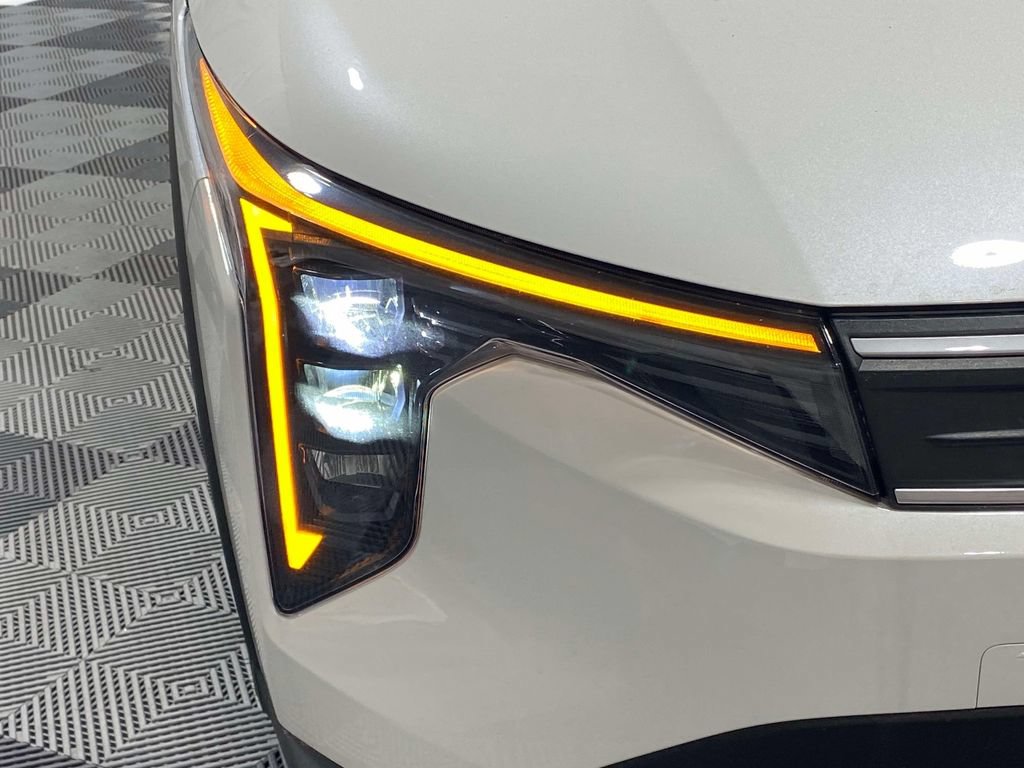 New 2026 Kia K4 FWD image 7